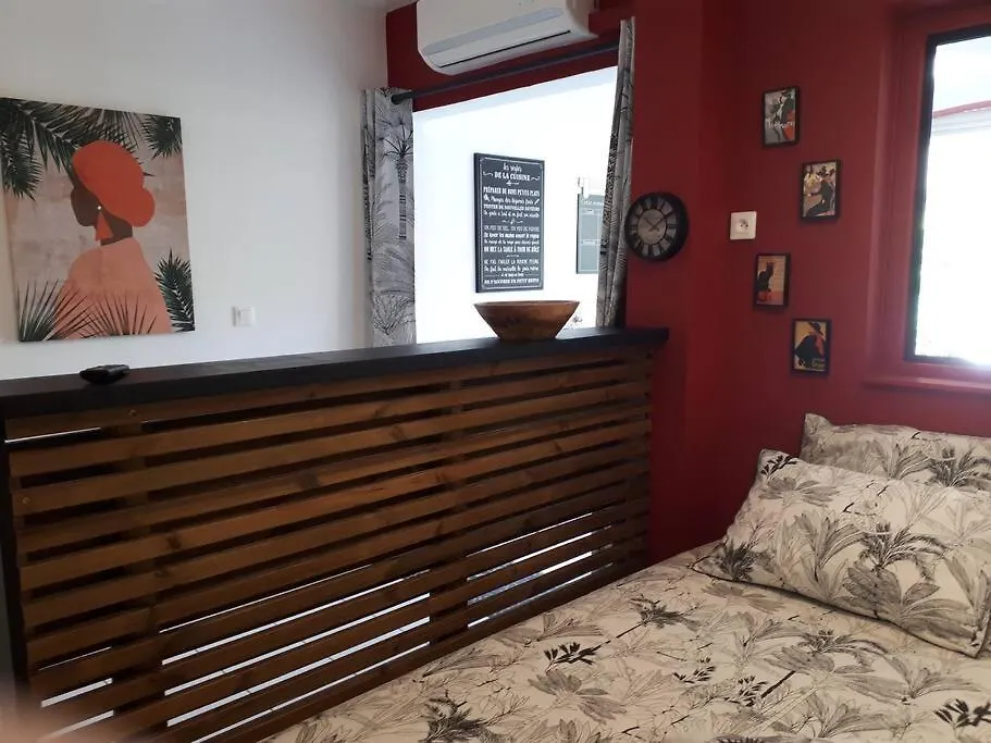 Апартаменты Studio L' Atelier De Tuscany Seze